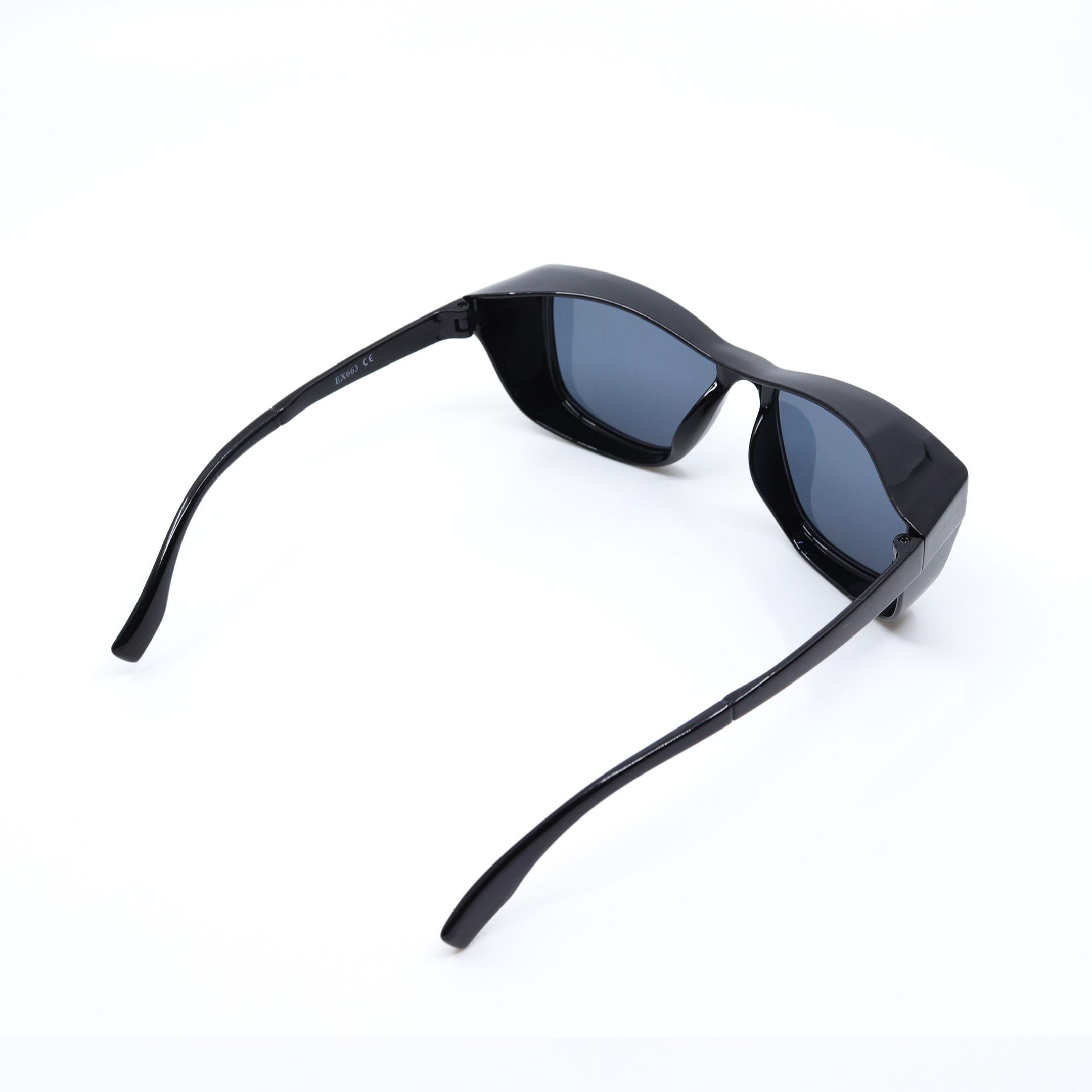 rayban-model-korumali-siyah-gozluk.jpg