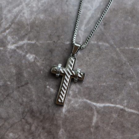 Çelik Cross Haç Kolye