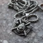 Viking şavaşçı balta erkek çelik kolye (3)