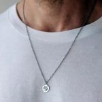 Erkek gümüş güneş kolye (1)